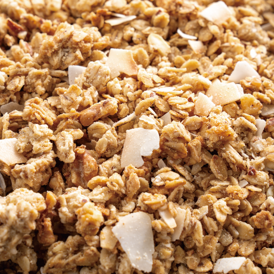 ココナッツ味のオーガニックグラノーラ