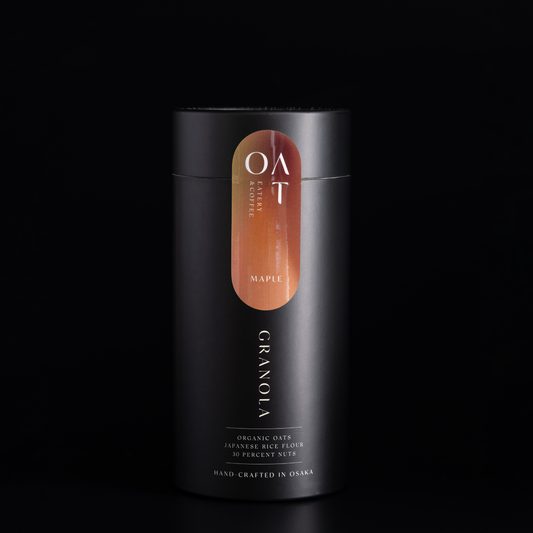 OAT EATERY AND COFFEEが売っているオリジナルギフトボックス。メープル味が入っています。